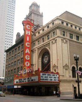 Chicago_Theater_-_day